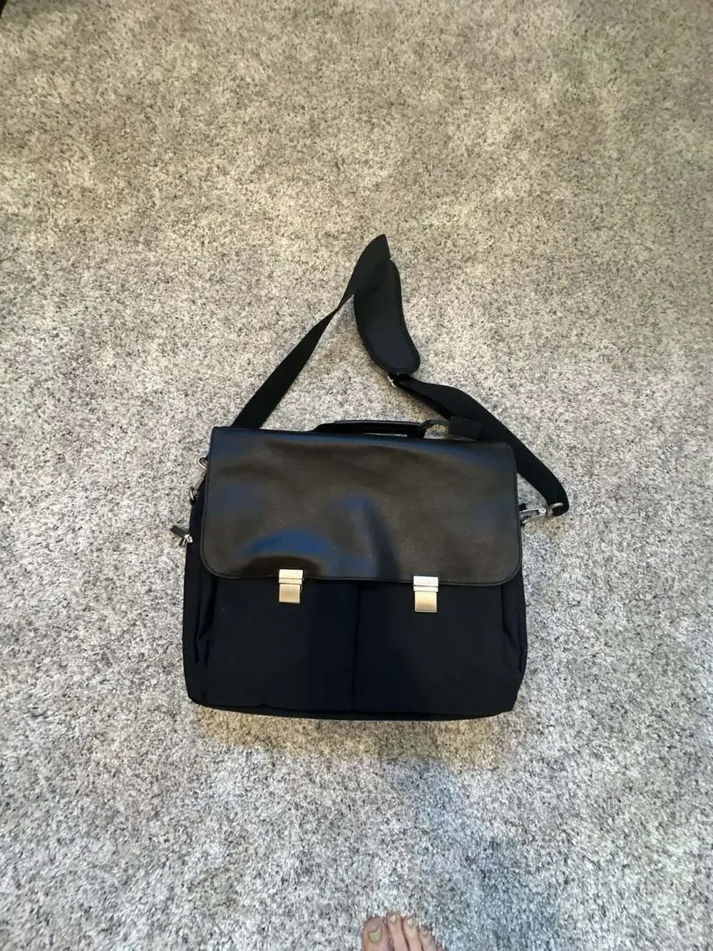 Eddie Bauer Black Nylon and Faux Leather Business Laptop Briefcase